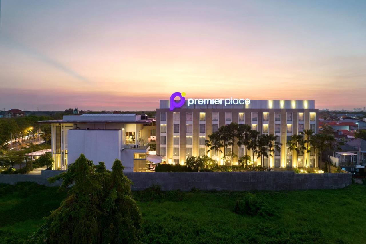 Premier Place Surabaya Airport Sidoarjo Kültér fotó