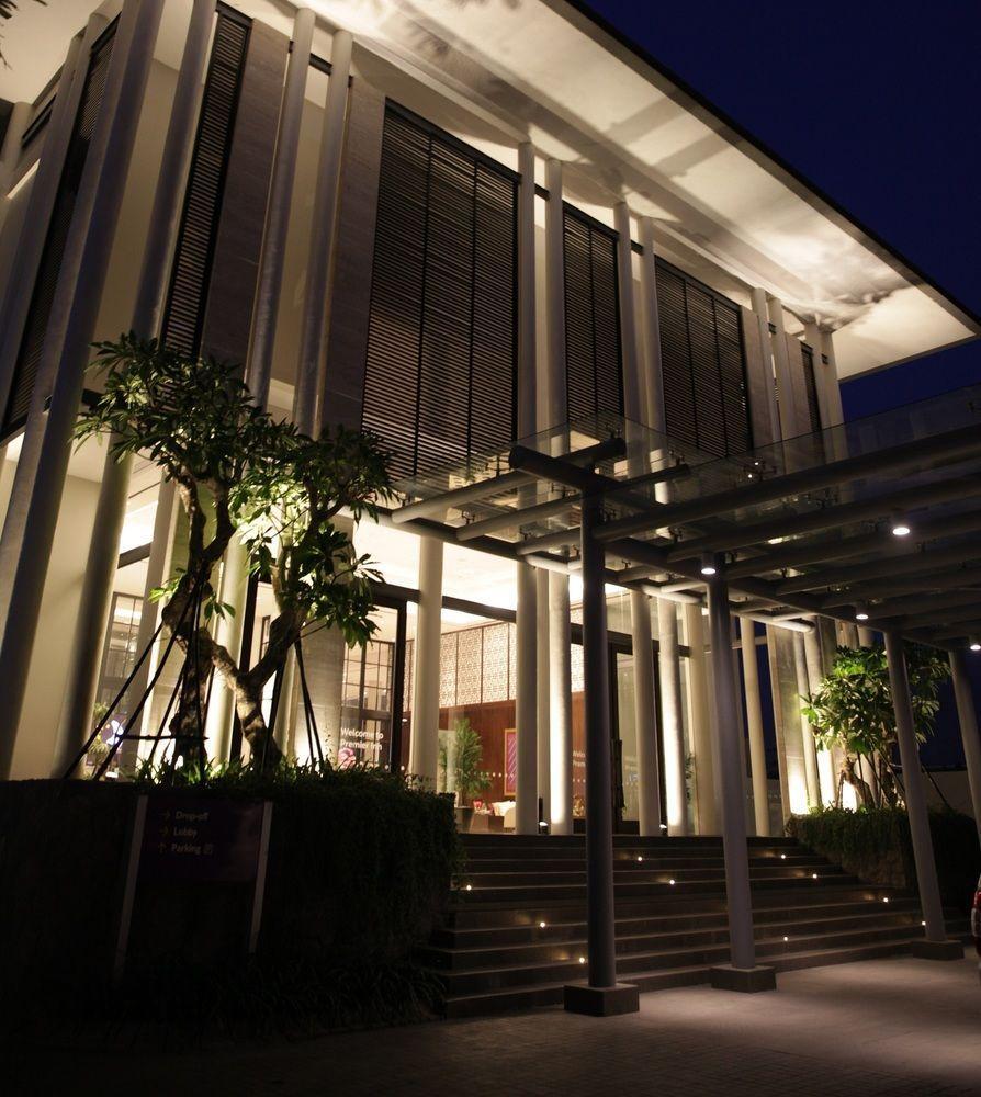 Premier Place Surabaya Airport Sidoarjo Kültér fotó