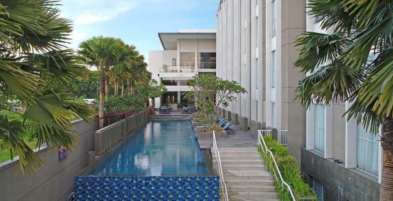 Premier Place Surabaya Airport Sidoarjo Kültér fotó