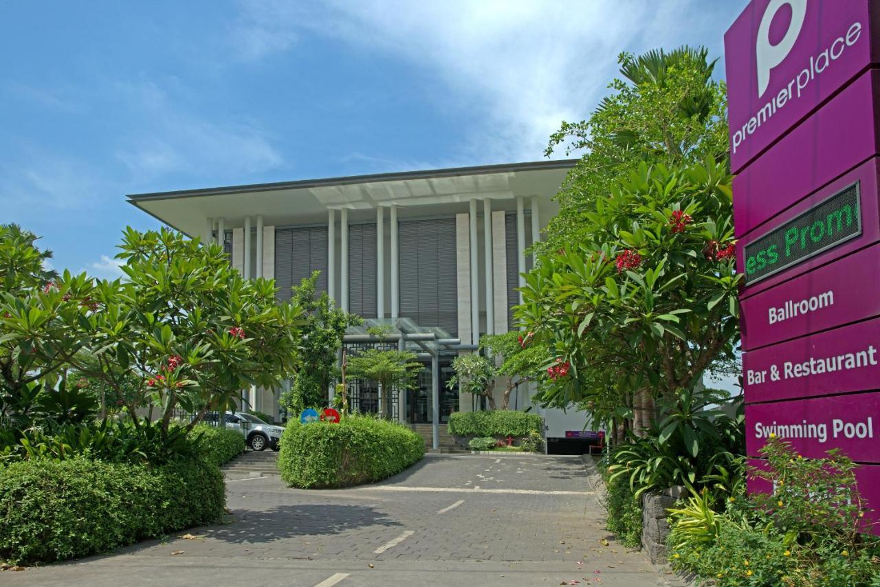 Premier Place Surabaya Airport Sidoarjo Kültér fotó
